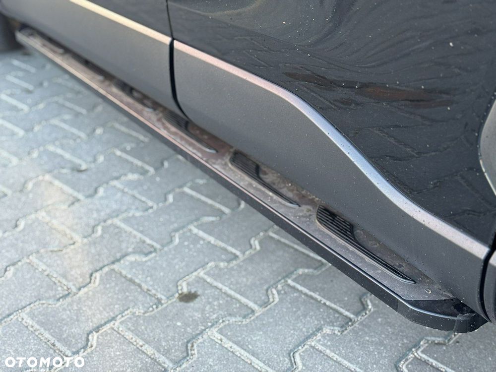 Toyota Corolla Cross - 9