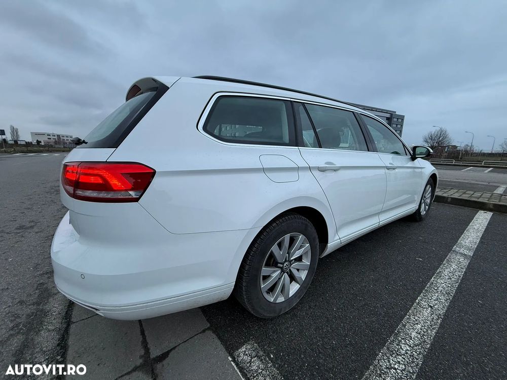 Volkswagen Passat 2.0 TDI SCR DSG Comfortline - 6
