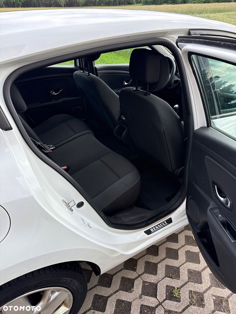 Renault Megane - 11