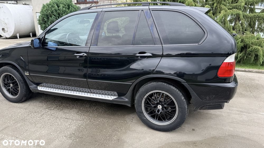 BMW X5 ver-4-4i - 2