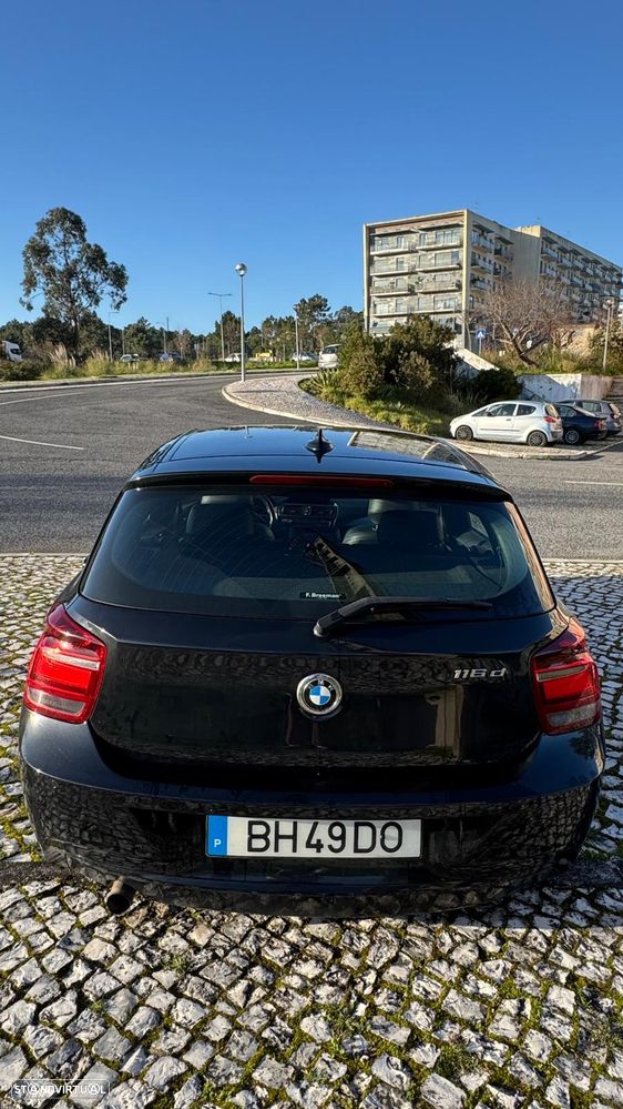 BMW 116 d EfficientDynamics Edition Sport Line - 2