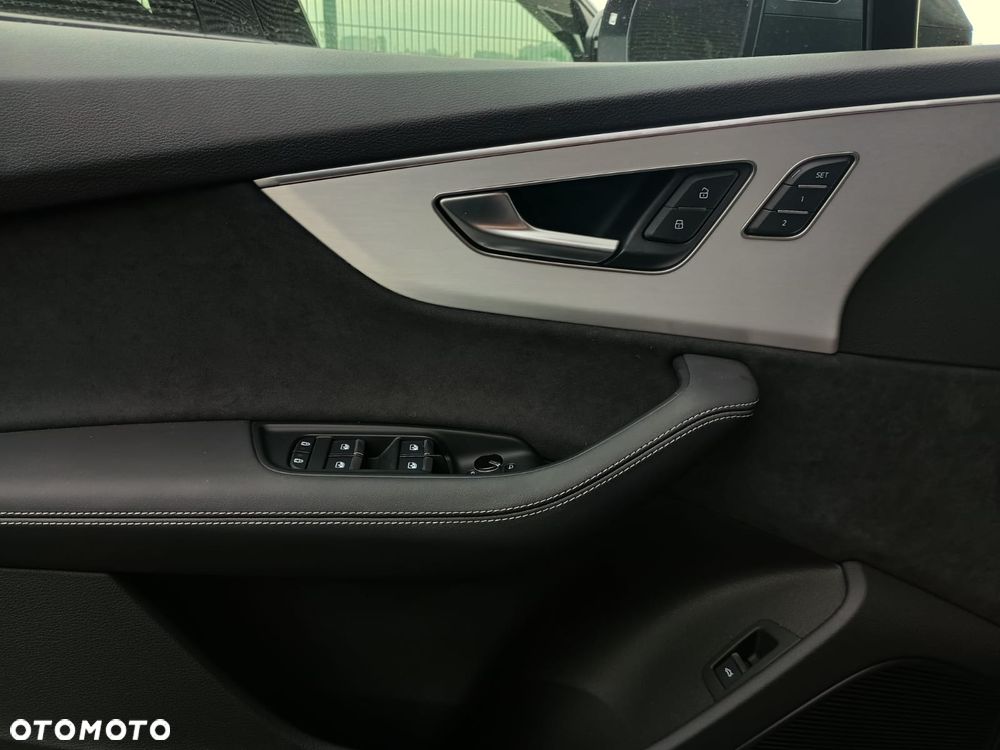 Audi Q7 50 TDI mHEV Quattro Tiptr - 14