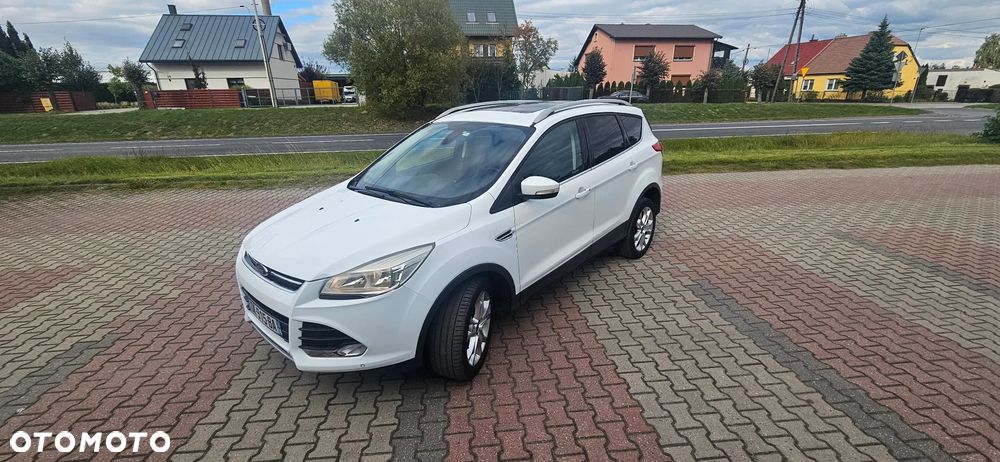 Ford Kuga 2.0 TDCi 2x4 Titanium - 12