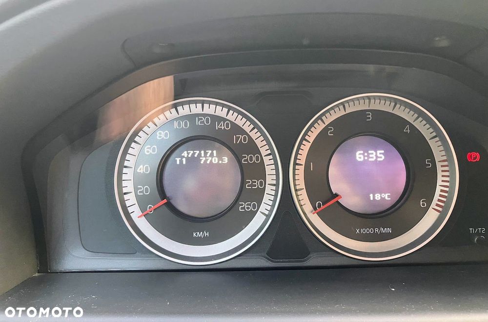 Volvo XC 70 D4 Geartronic Summum - 8