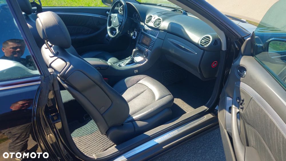 Mercedes-Benz CLK 320 - 10