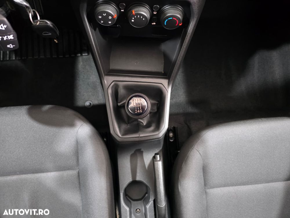 Dacia Logan ECO-G 100 MT6 Expression - 7