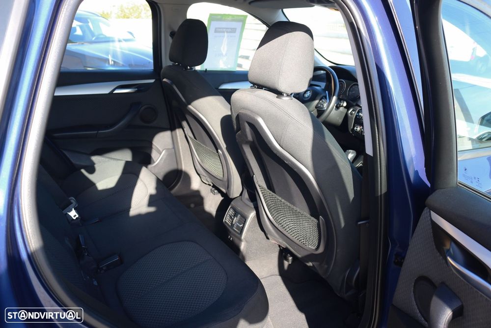 BMW X1 25 e xDrive - 37