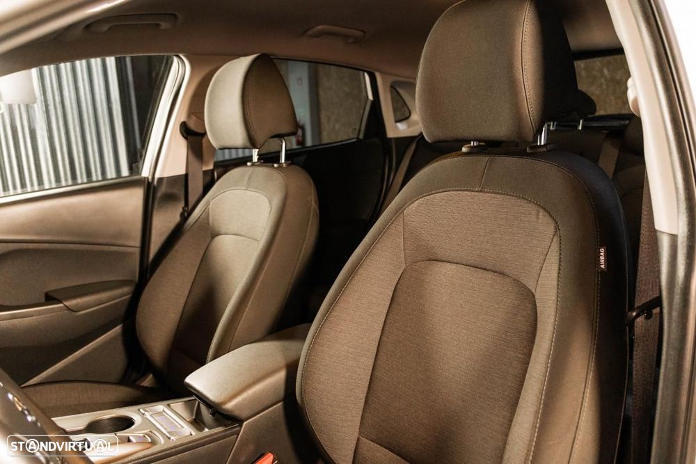 Hyundai Kauai Select - 37