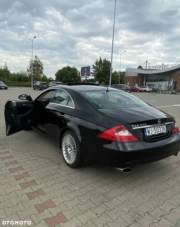 Mercedes-Benz CLS 500 - 17