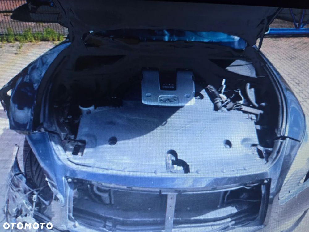 Infiniti Q70 3.7 Sport Tech EU6 - 6