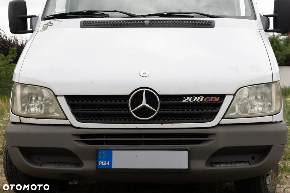 Mercedes-Benz Sprinter - 30