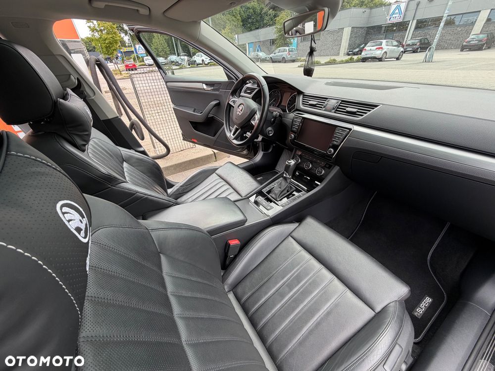 Skoda Superb 2.0 TDI Style DSG - 13