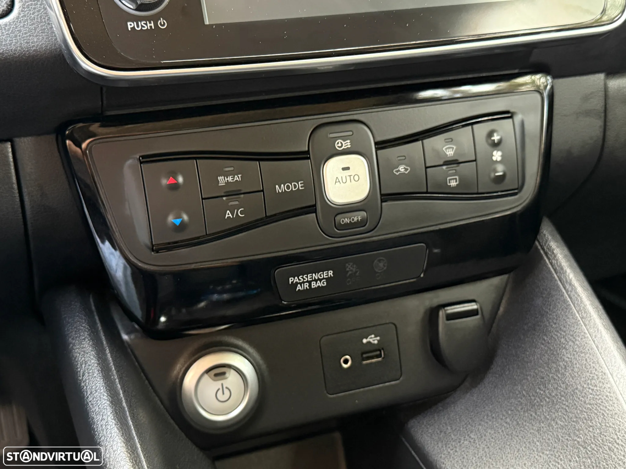 Nissan Leaf Acenta - 15