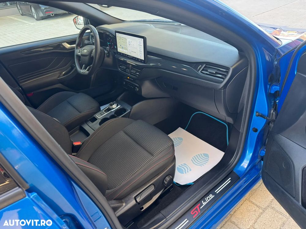 Ford Focus 1.5 EcoBlue Start-Stopp-System Aut. ST-LINE - 10