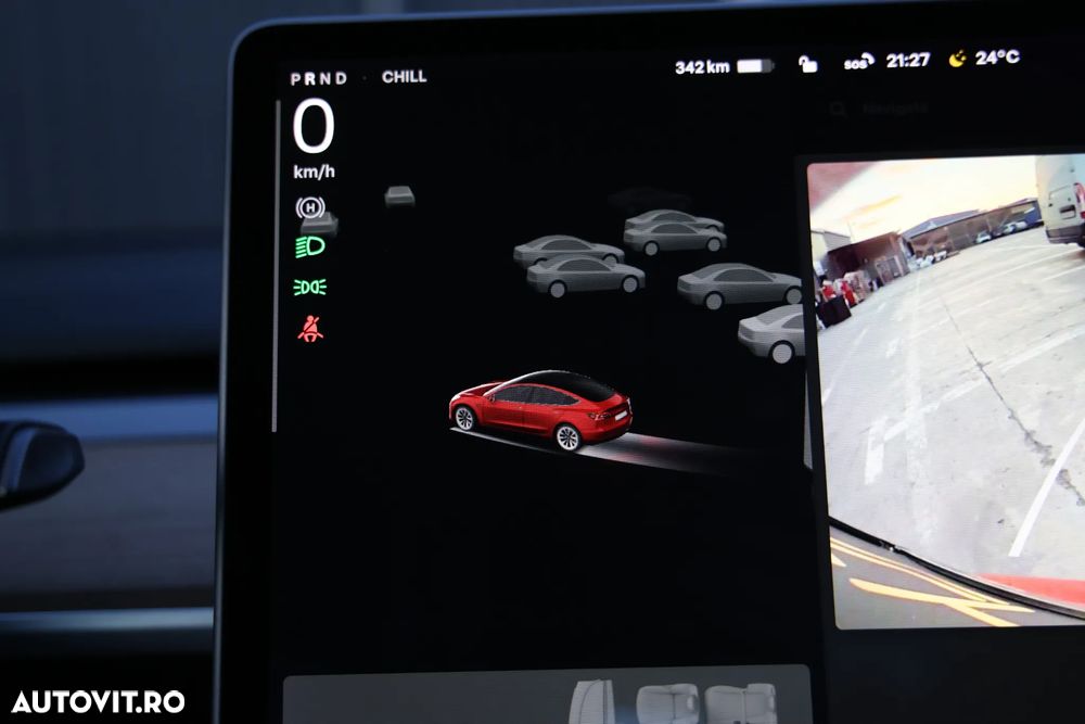 Tesla Model 3 - 10
