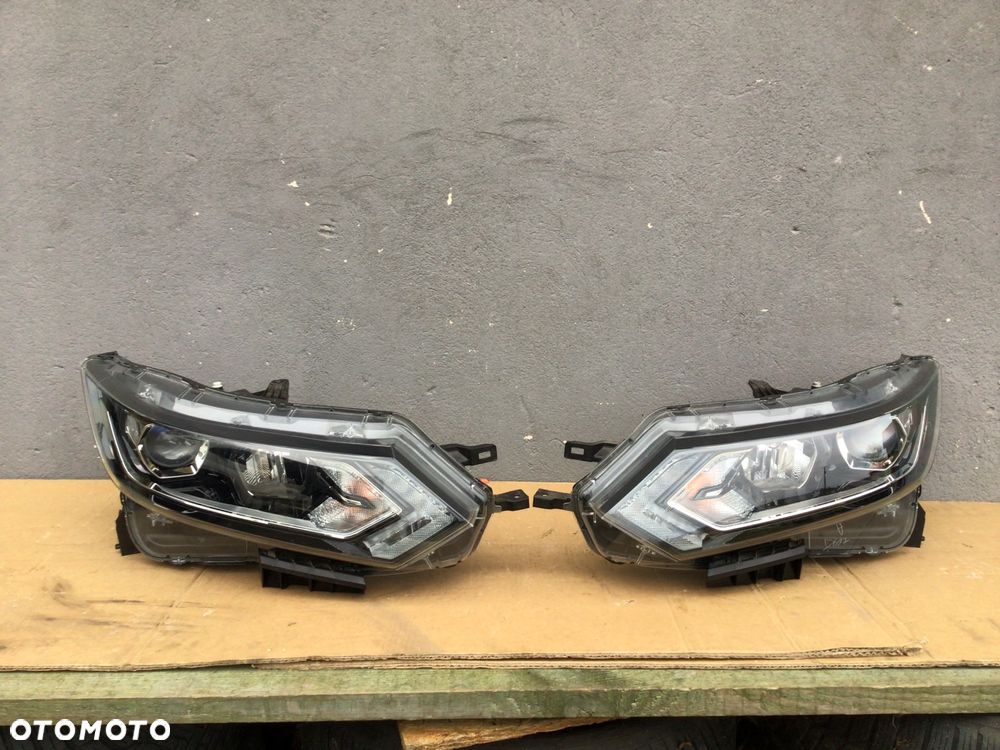 Lampa przednia Lewa Prawa Nissan Qashqai J11 Lift H7 Led
