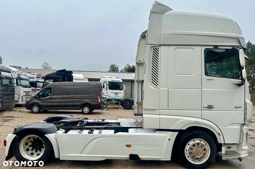 DAF XF480 SUPER SPACE CAB AUTOMAT STANDKLIMA LODÓWKA FULLSPOJLERY SKÓRA FULLLED 2xALUTANK ALUFELGI KLIMA WEBASTO LOW DECK MEGA EURO 6 2018r ŁADNY - 4