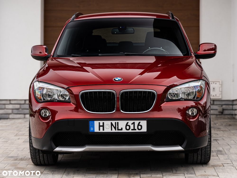 BMW X1 xDrive18d - 11