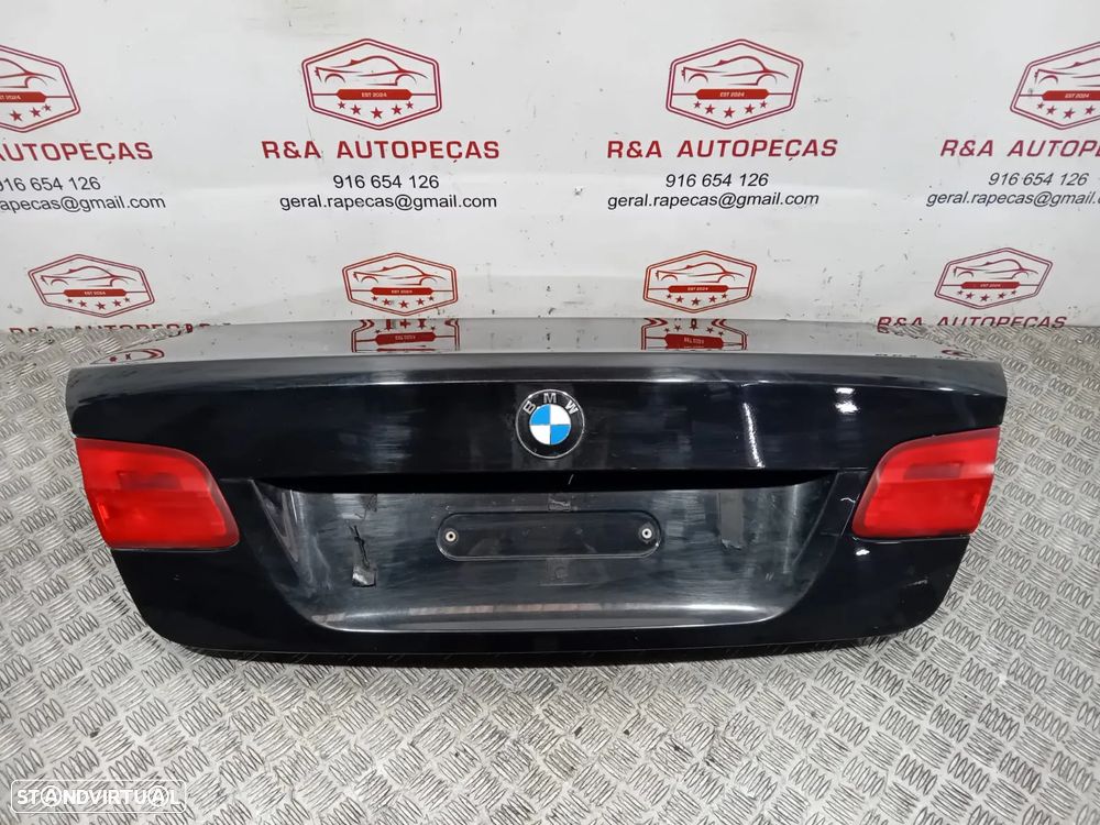 Tampa de Mala BMW Série 3 E92 LCI Original - 1