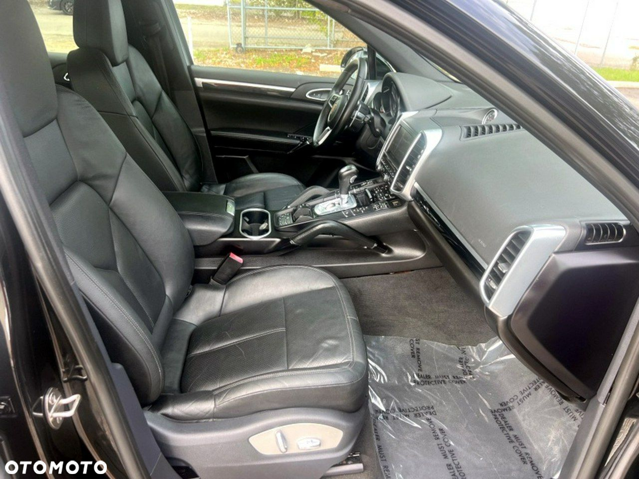Porsche Cayenne - 12