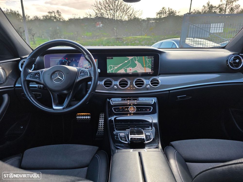 Mercedes-Benz E 220 - 12