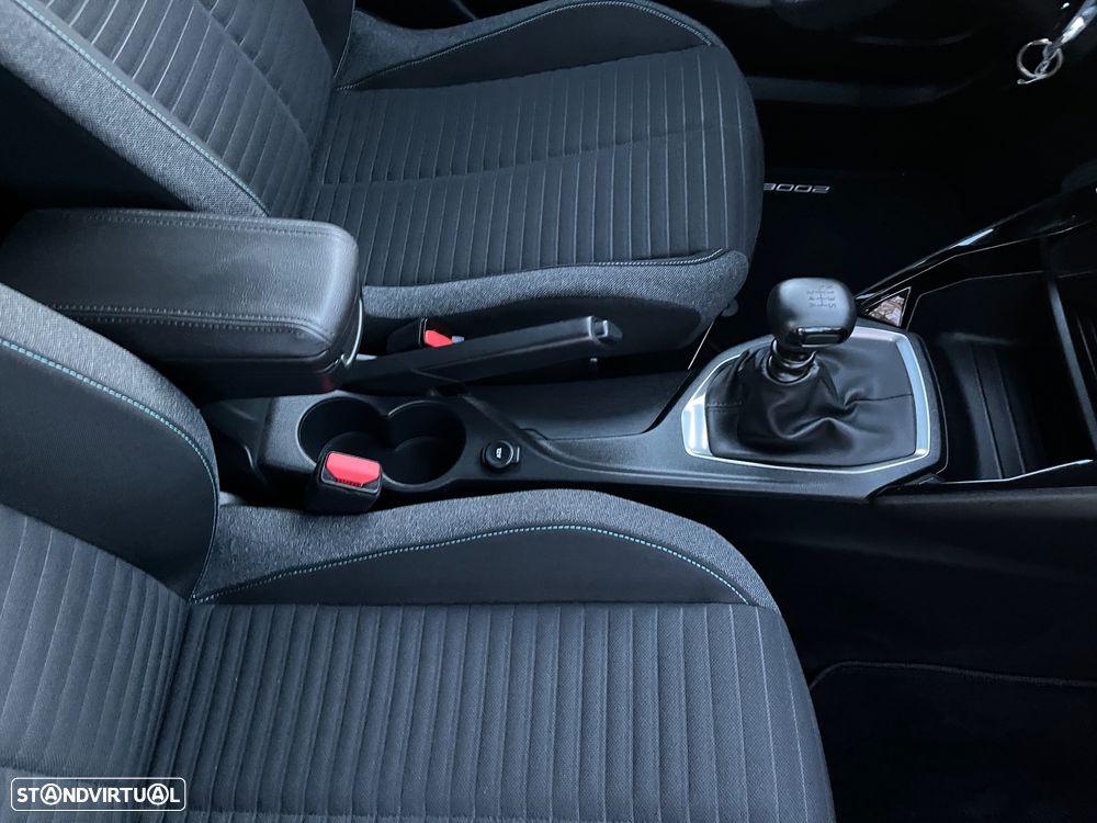 Peugeot 2008 PureTech 100 Style - 28