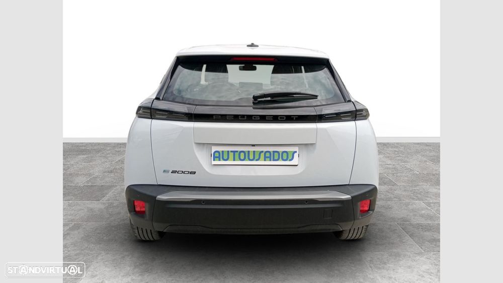 Peugeot e-2008 54 kWh Active - 8