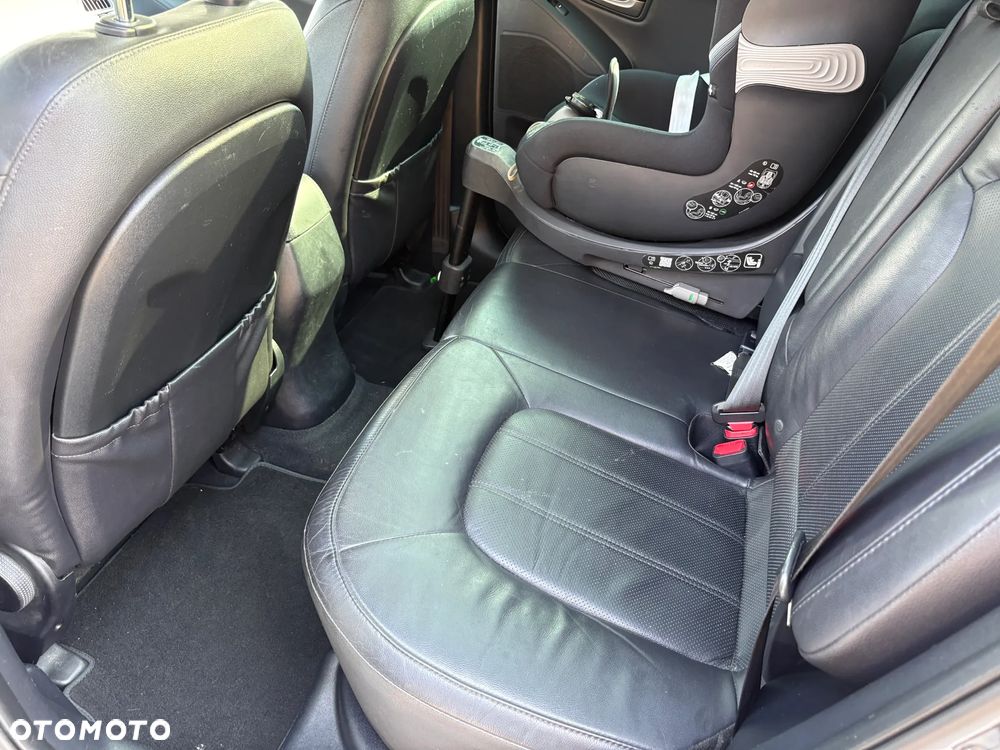 Hyundai ix35 1.7 CRDi 2WD Fifa World Cup Edition - 14