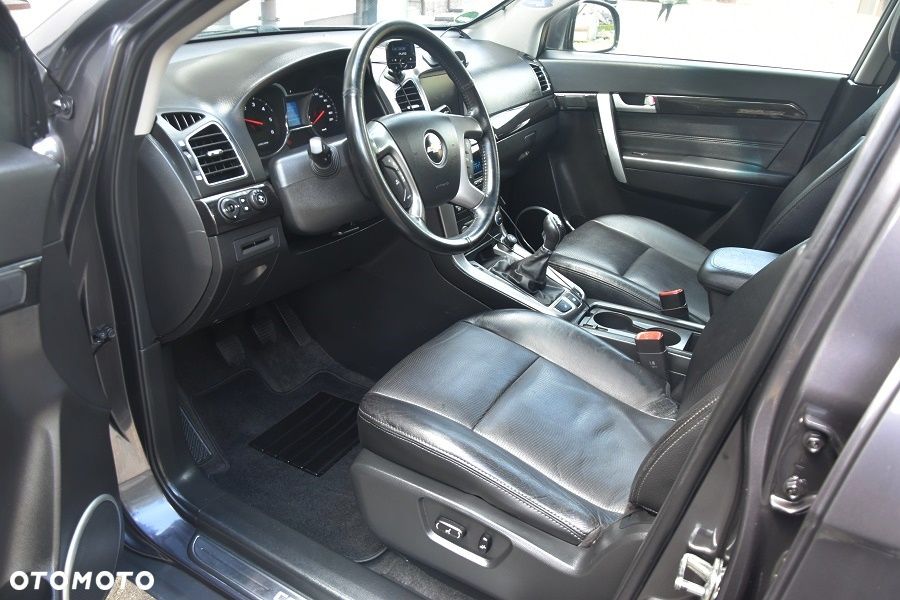 Chevrolet Captiva 2.2 TD AWD LTZ - 13