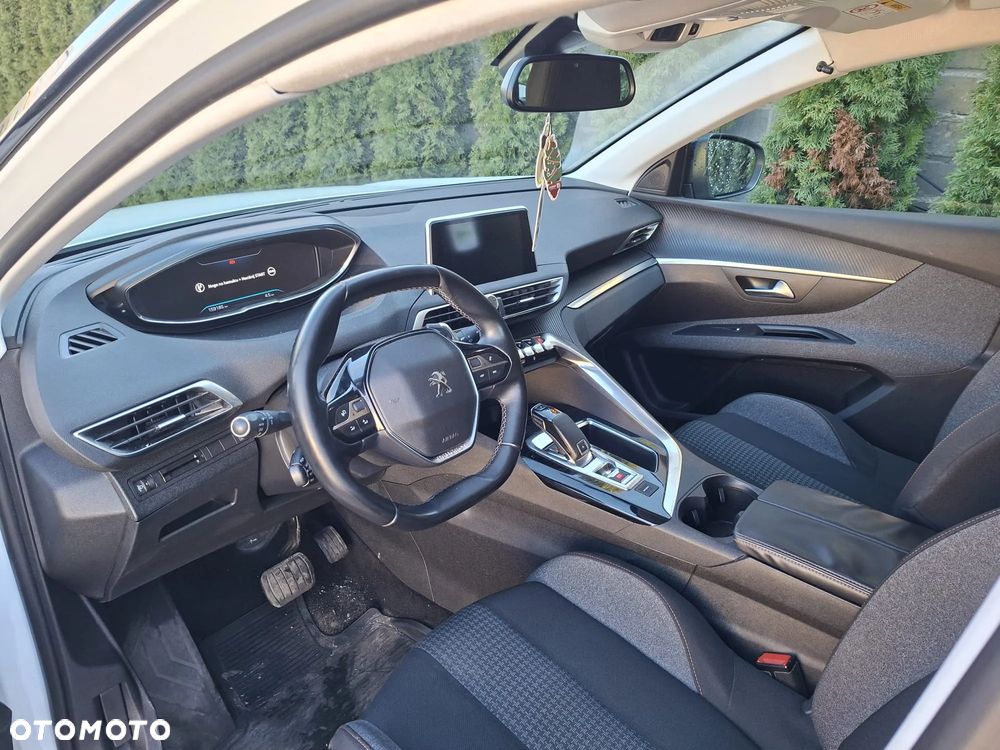 Peugeot 5008 1.6 THP Active S&S EAT6 - 10