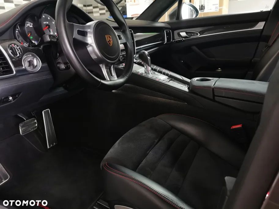 Porsche Panamera GTS - 3