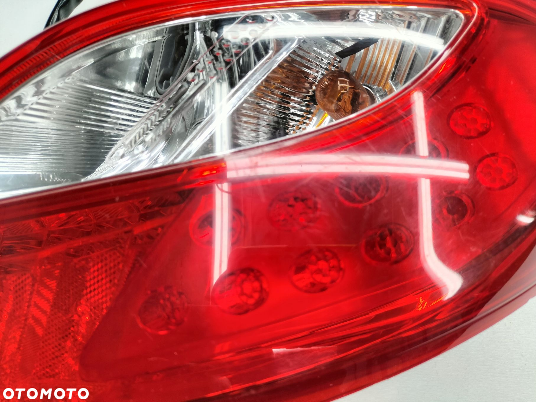MAZDA 2 II DE HB 5D 07-10 LAMPA TYŁ PRAWA D65151150 - 4