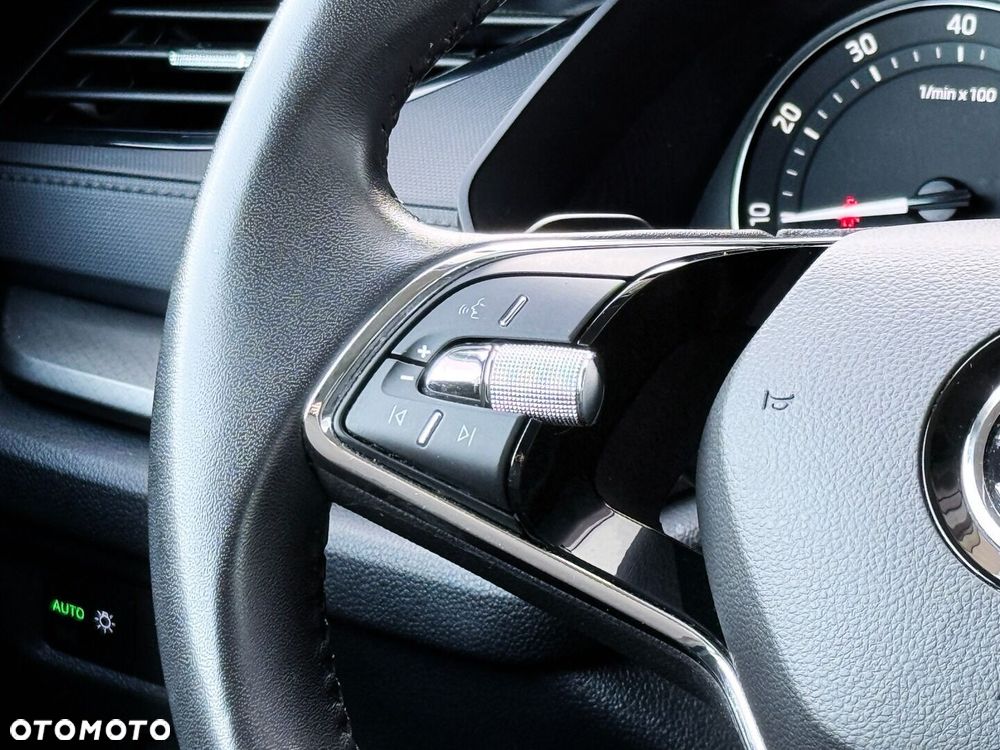 Skoda Octavia 1.5 TSI e-Tec Ambition DSG - 23