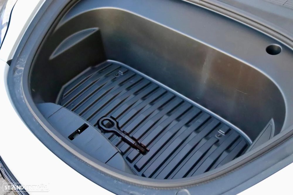 Tesla Model 3 Standard Range Plus RWD - 16