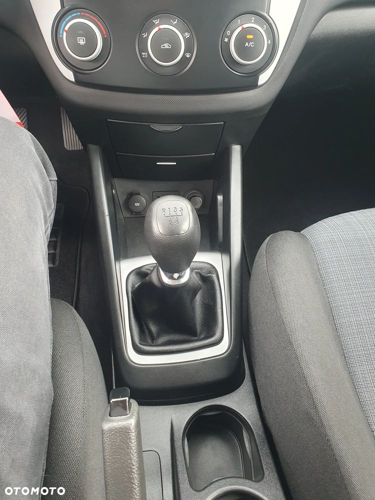 Kia Ceed 1.4 CVVT Attract - 19