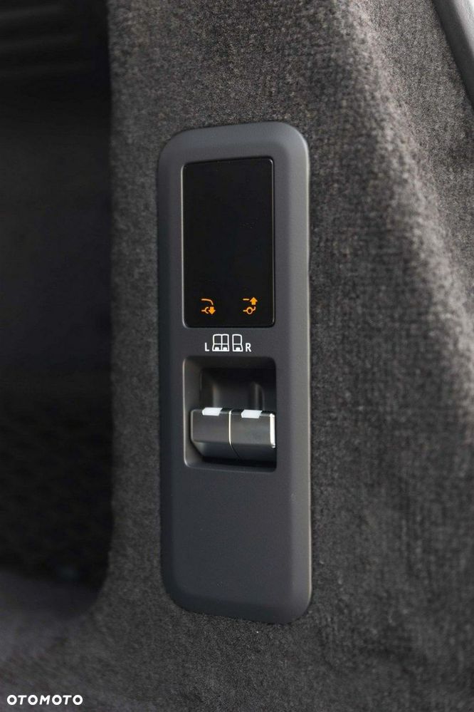 Land Rover Range Rover Sport - 29