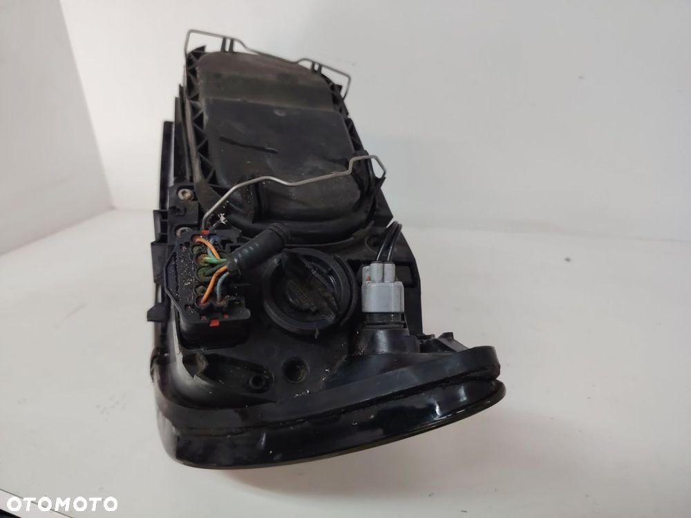 VOLVO V50 LAMPA PRZÓD PRZEDNIA PRAWA  EUROPA 30698886 - 5