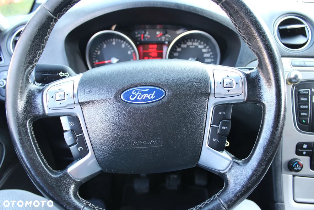 Ford S-Max 1.6 T Titanium - 19