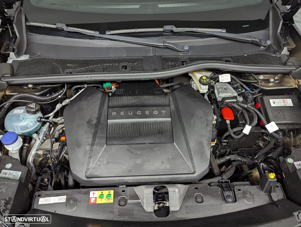 Peugeot e-2008 GT - 23