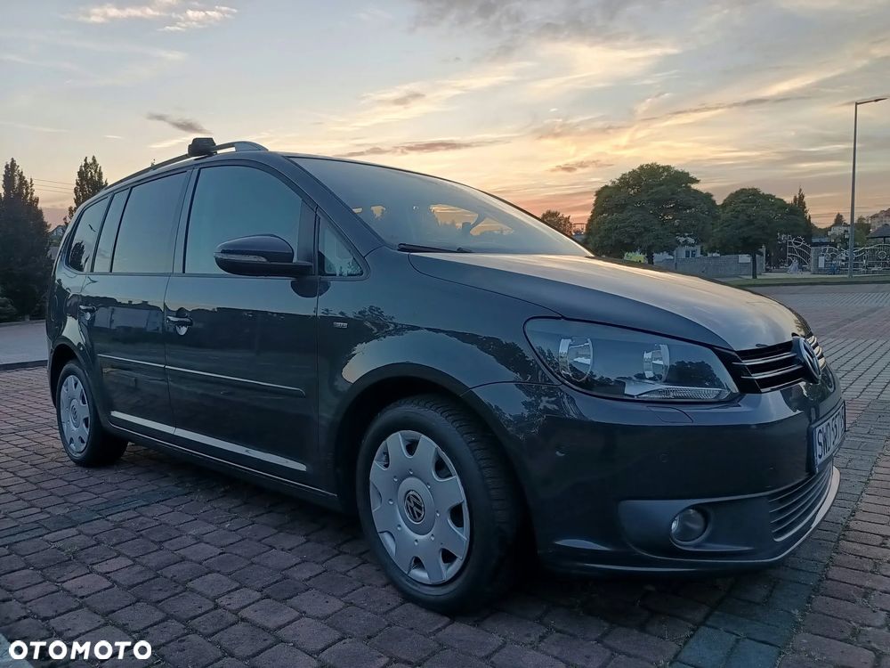 Volkswagen Touran 2.0 TDI DPF Highline - 6