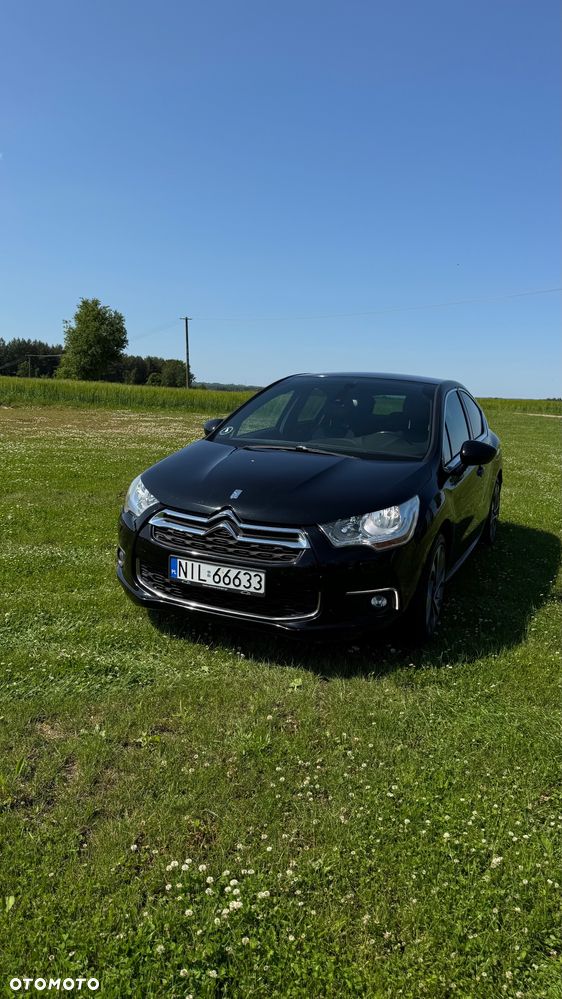Citroën DS4 BlueHDi 120 S&S SoChic - 2