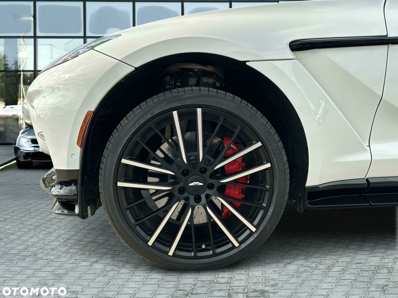 Aston Martin DBX707 - 7