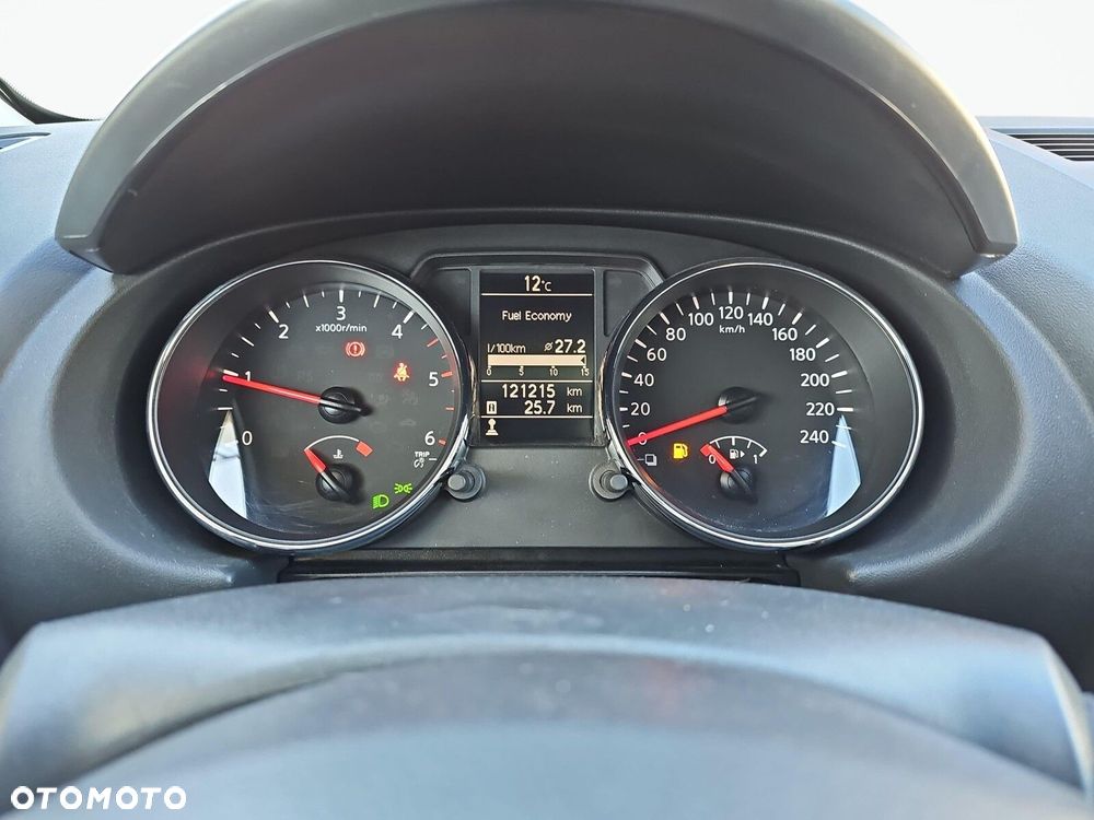 Nissan Qashqai - 22