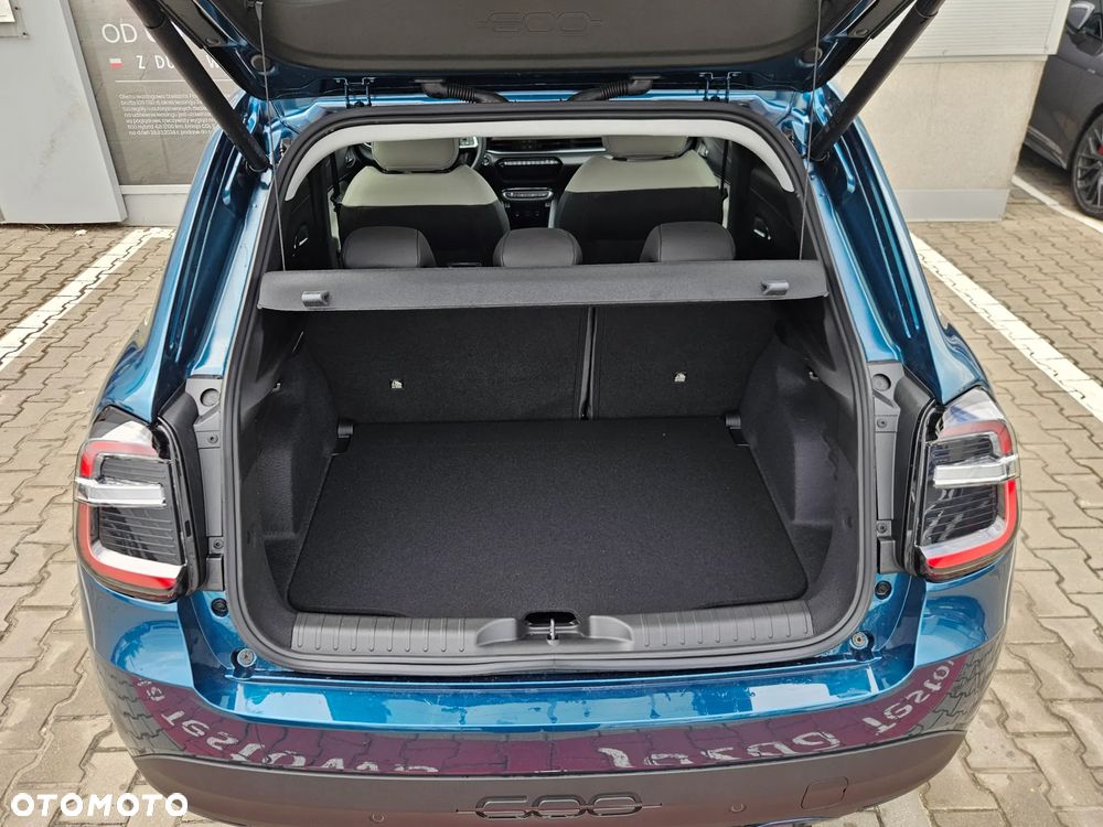 Fiat 600 1.2 Turbo La Prima eDCT - 11
