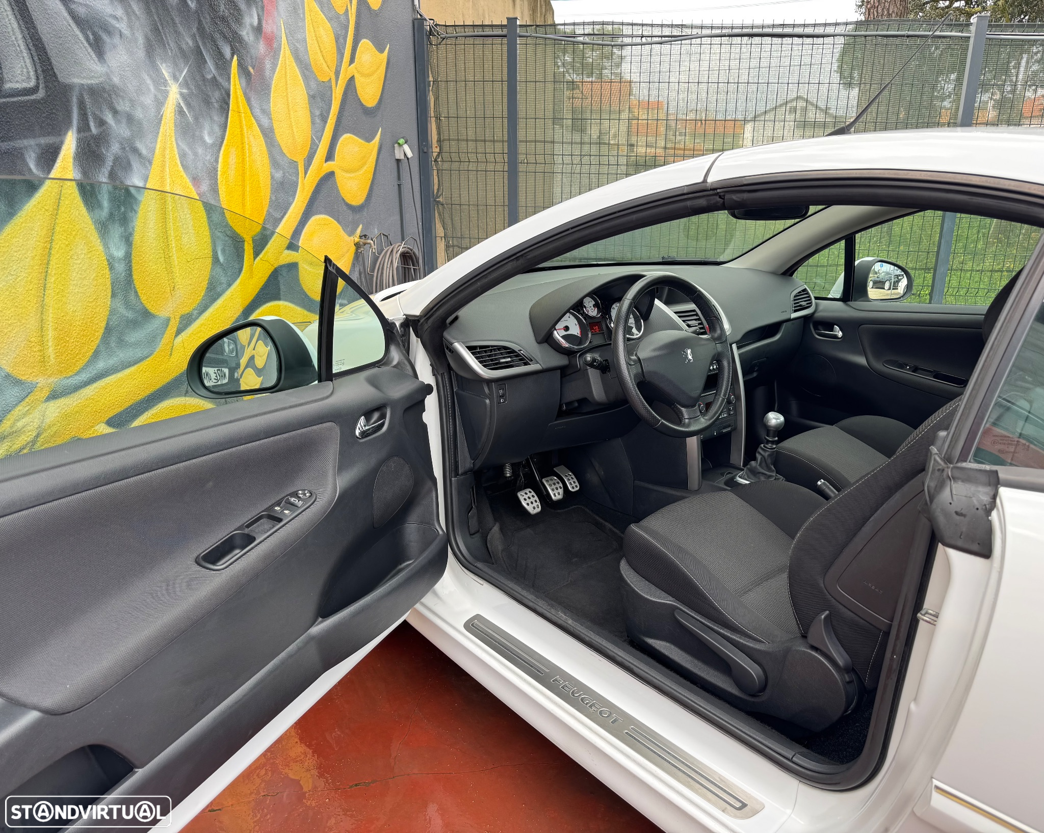 Peugeot 207 CC 1.6 HDi Roland Garros - 5