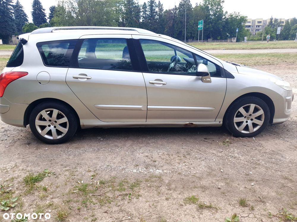 Peugeot 308 1.6 Premium - 4