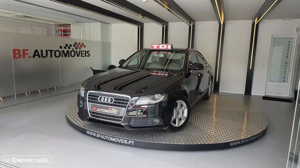 Audi A4 2.0 TDI exclusive - 12