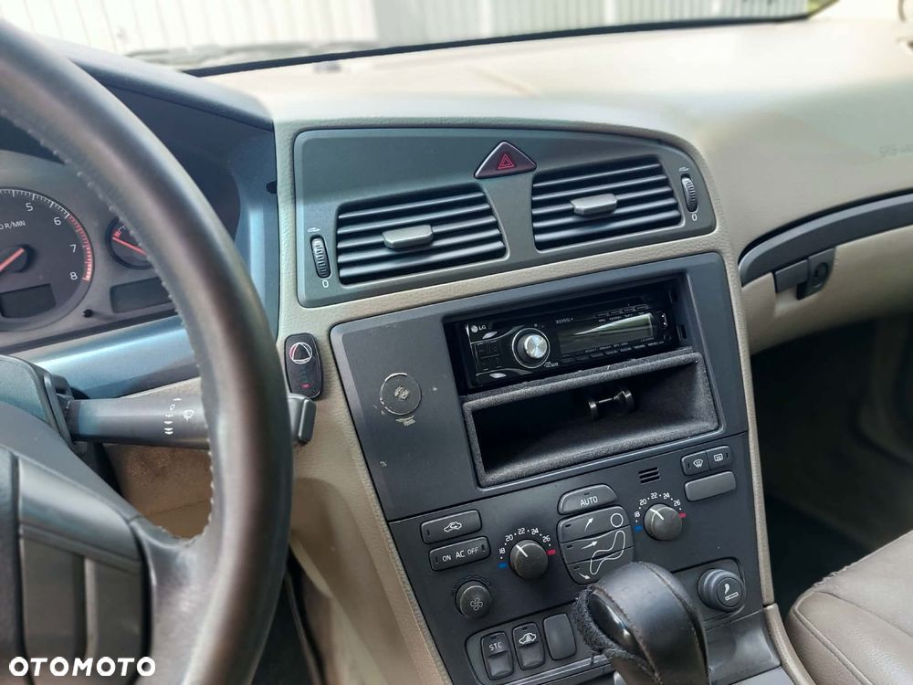 Volvo S60 2.4i - 7