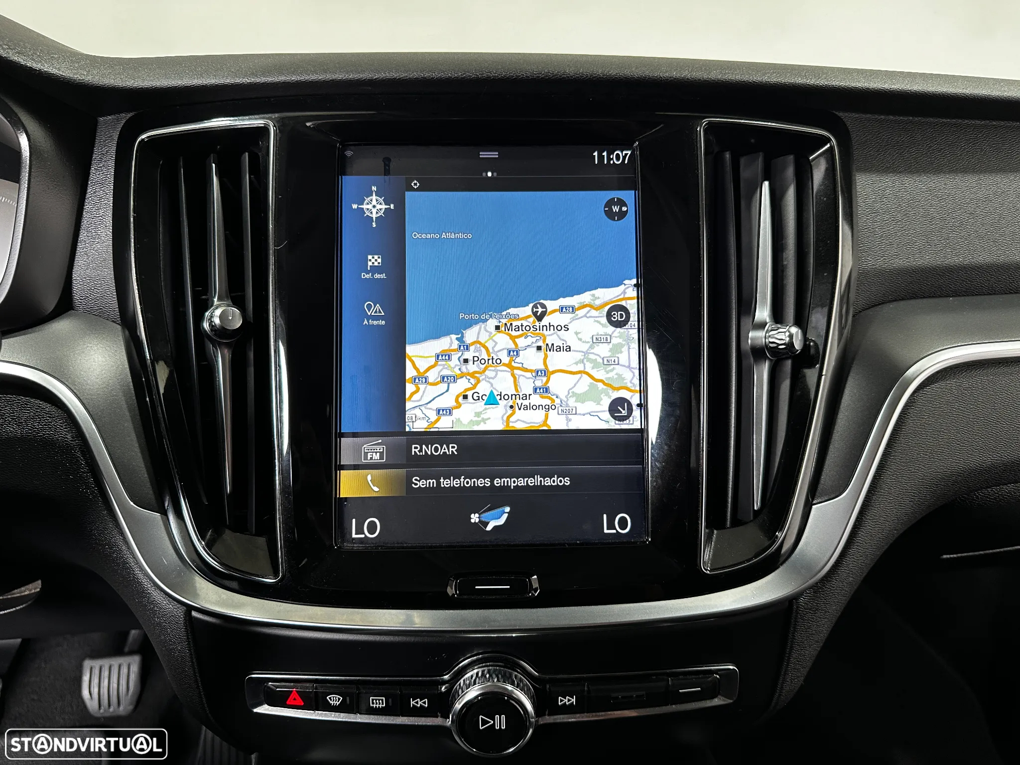 Volvo V60 2.0 D3 Momentum - 25