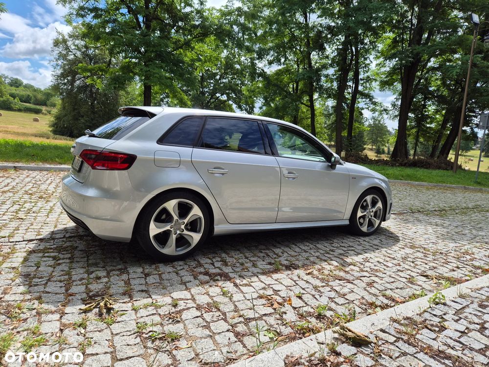 Audi A3 Sportback 2.0 TDI - 10